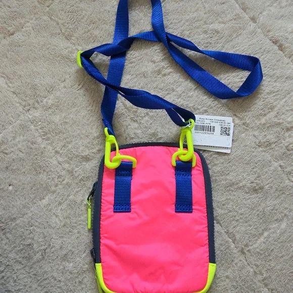 Lululemon Easy Access Crossbody Bag - Picture 5 of 6